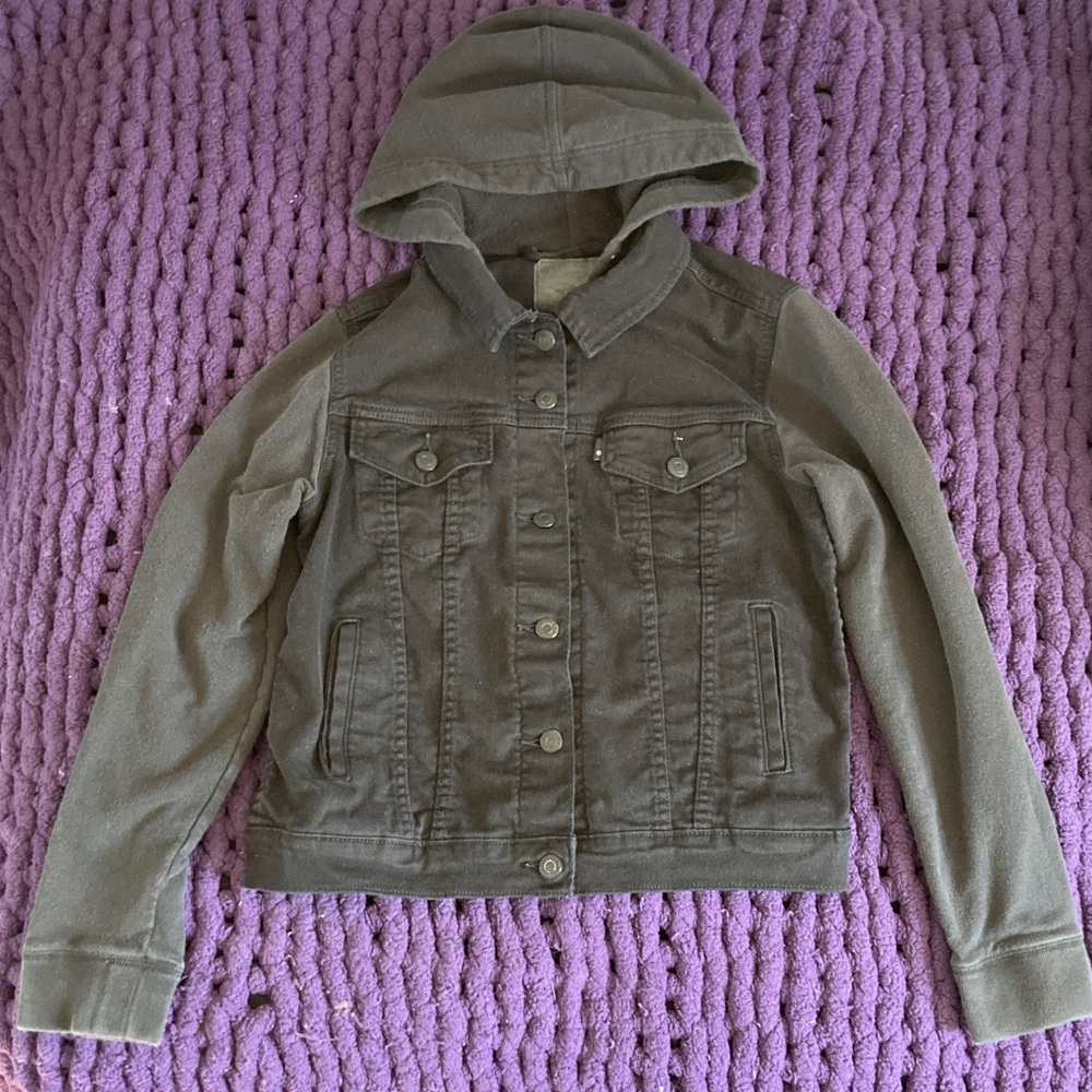 Levi Strauss & Co. Women’s Black Denim Jacket Hoodie Sleeves & Hood Size M